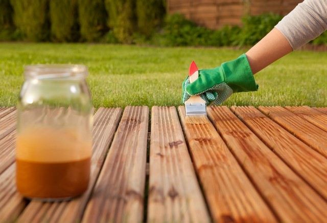 Garden Decking Seven Sisters, N15