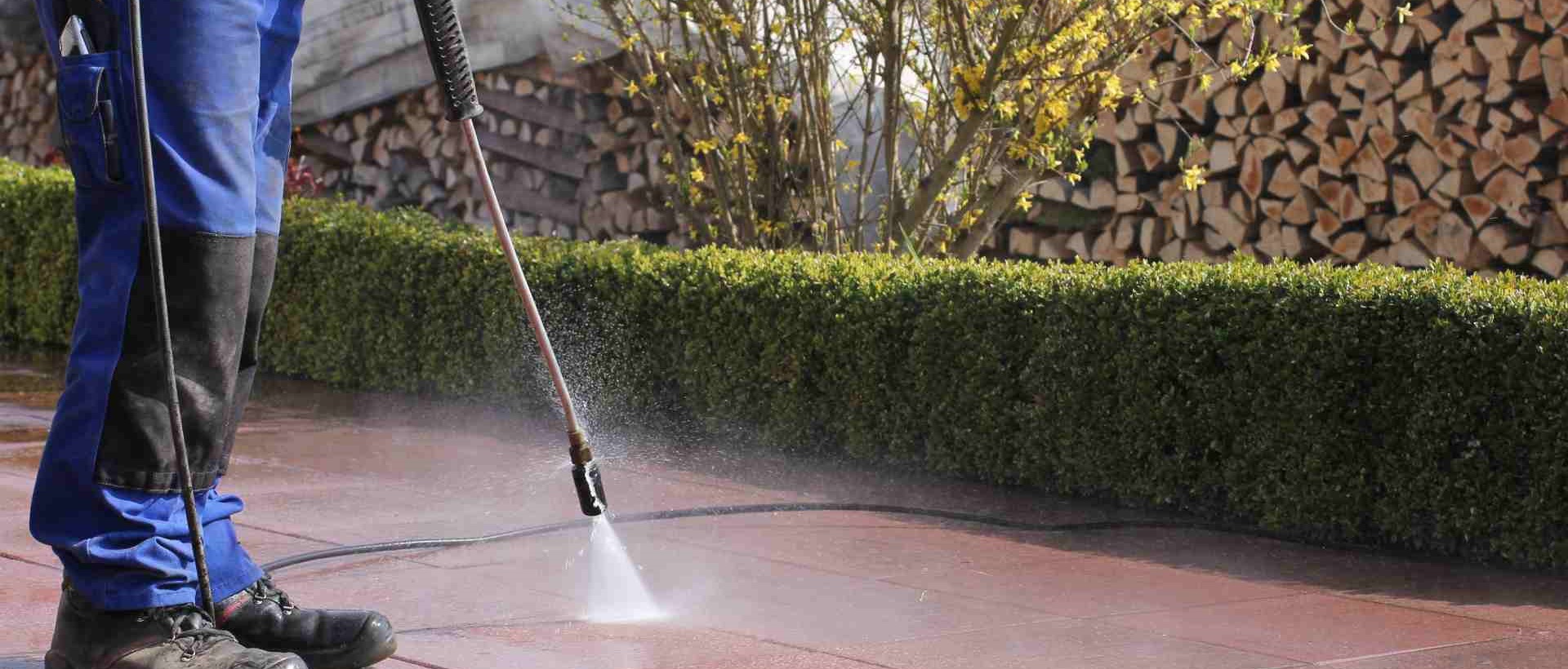 garden maintenance N15